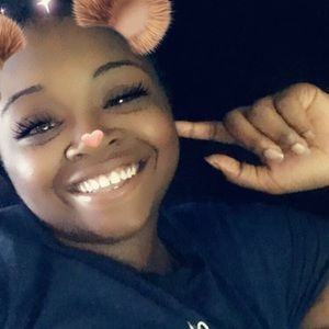 Meet your Posher, Kamisha